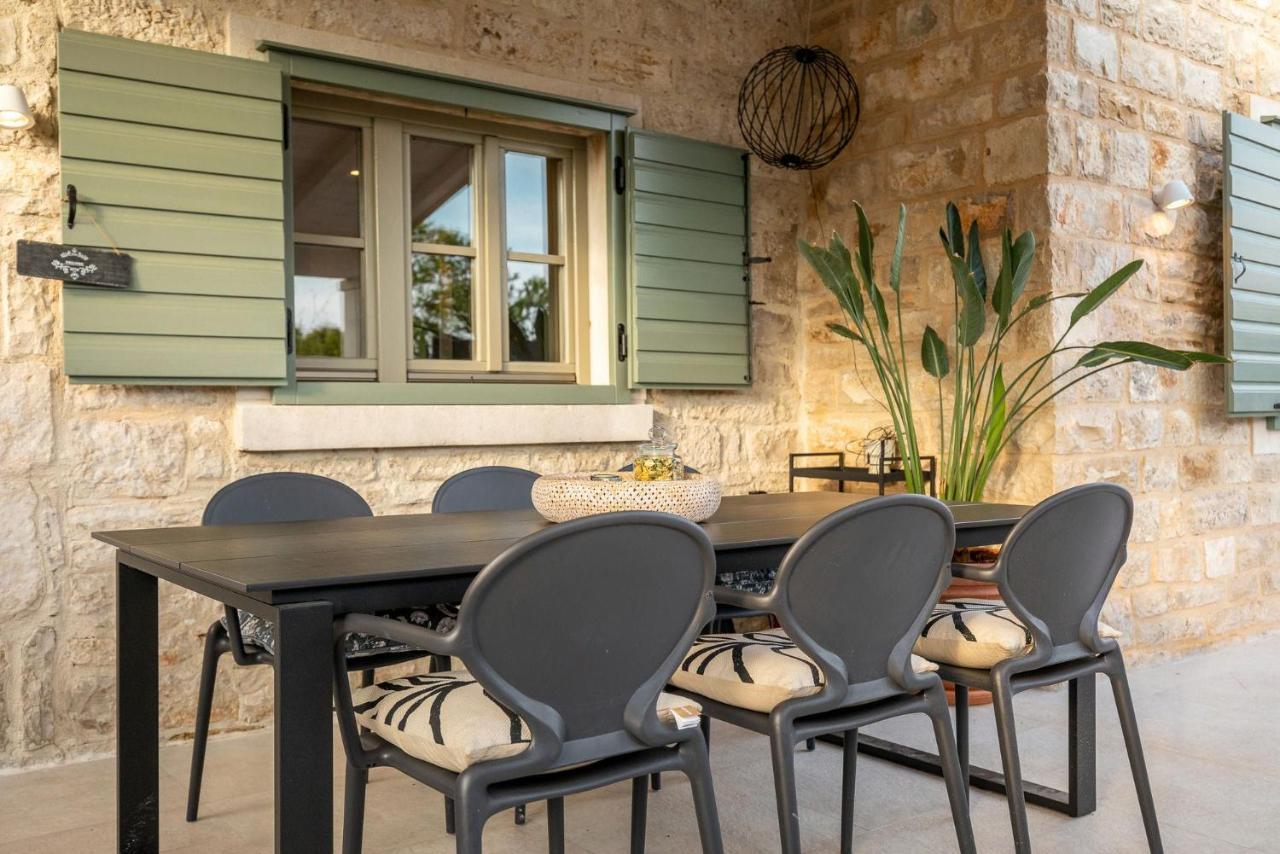 Zrnovo Villa Mara - Casa Rustica מראה חיצוני תמונה